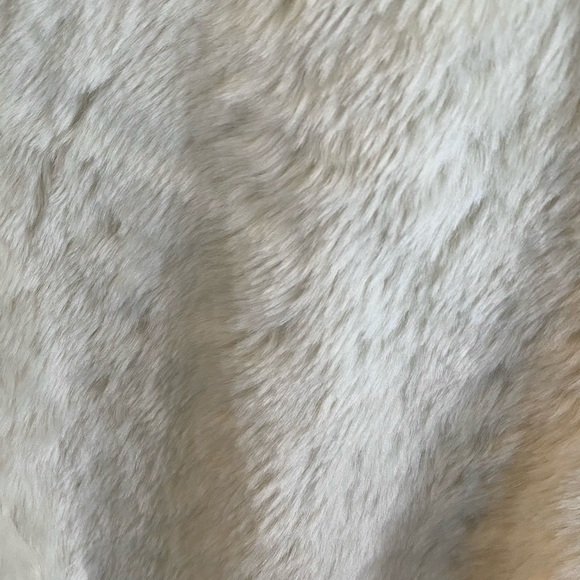 Beautiful leather/ fake fur jacket - Picture 3 of 4